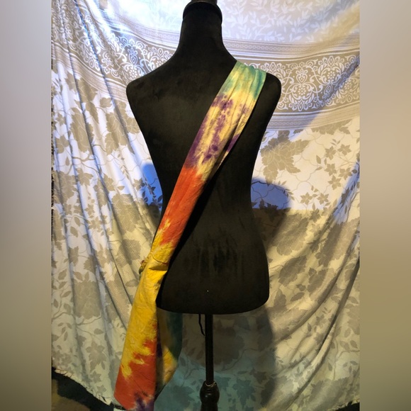 THREADHEADS tie dye cross over bag - Picture 3 of 4